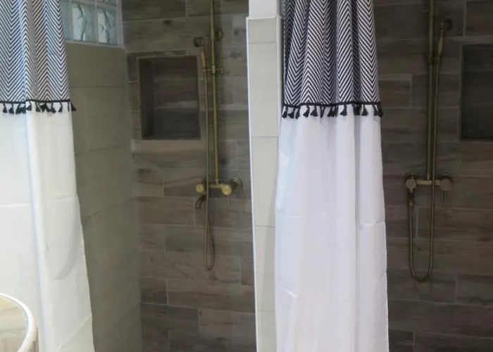 Giulia * 阿尔盖罗